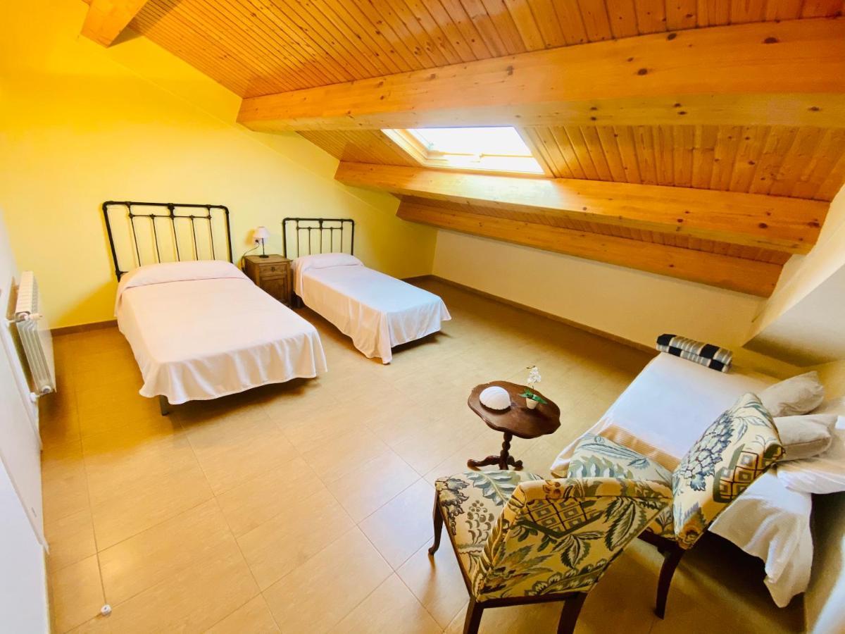 Albergue Internacional Hostel Sarria Exterior photo